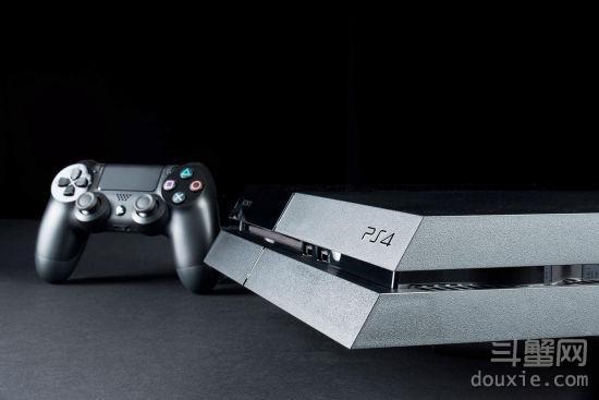 索尼将积极推进让PS4主机向下兼容游戏！业界良心！