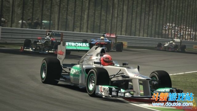 拟真现实赛车游戏再获高分！《F1 2012》获IGN 9分好评