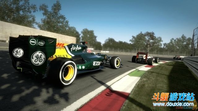 拟真现实赛车游戏再获高分！《F1 2012》获IGN 9分好评