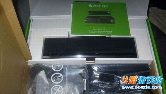 Xbox One偷跑拍卖1万被封 开机17秒支持边下载边玩